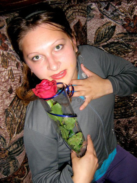 mail order bride - russiangirlslooking.com