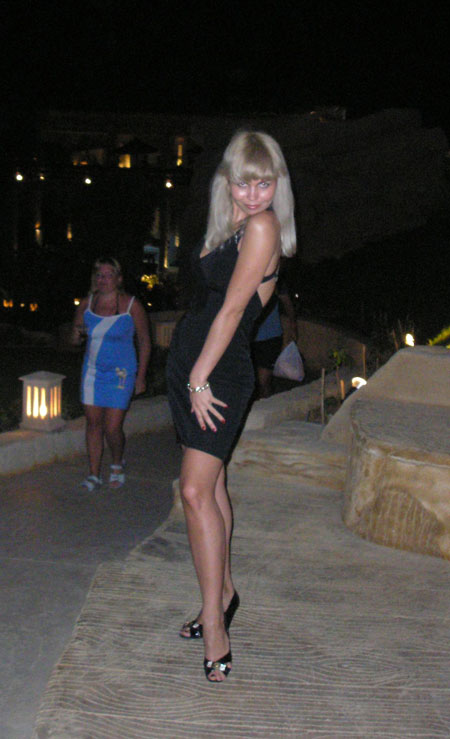 russiangirlslooking.com - nice lady