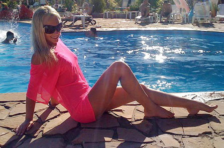 russiangirlslooking.com - single model