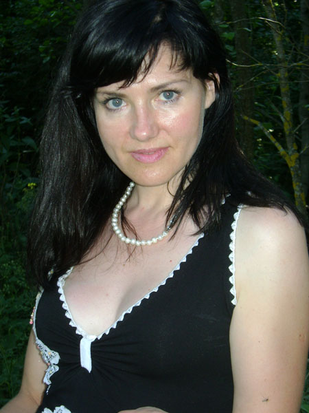russiangirlslooking.com - woman_looking
